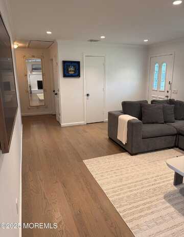 704 Dow Avenue, Oakhurst, NJ 07755