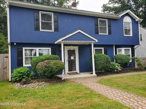 7 Prospect Avenue, Edison, NJ 08817