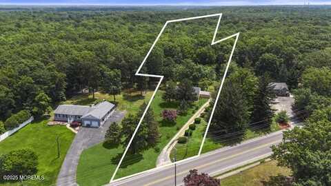 801 Harmony Road, Jackson, NJ 08527
