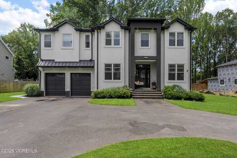 129 Magnolia Lane, Middletown, NJ 07748