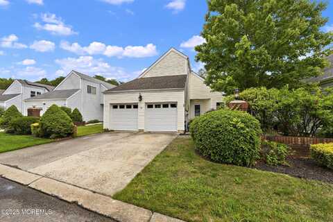 107 Deerfield Drive, Manahawkin, NJ 08050