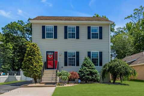 14 Evan Avenue, East Windsor, NJ 08520