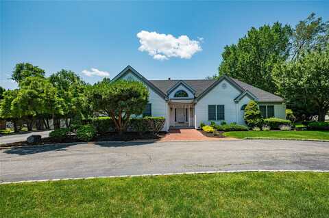 31 Elderwood Drive, Saint James, NY 11780