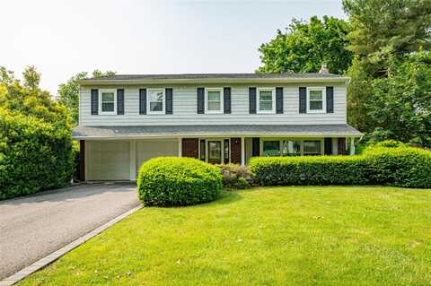 20 Stacey Lane, East Northport, NY 11731