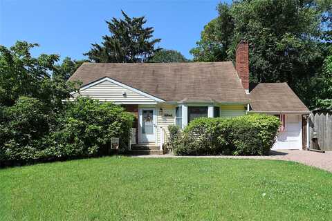 68 Hillwood Drive, Huntington Station, NY 11746