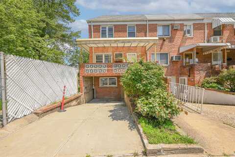 150-01 Horace Harding Exp, Flushing, NY 11367