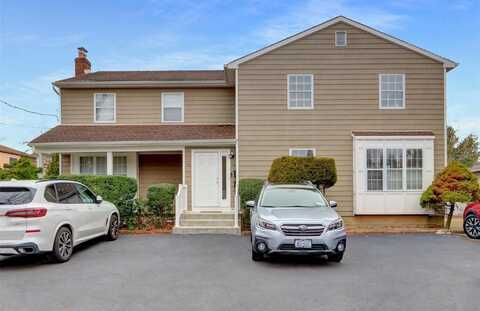 176 Jackson Avenue, Syosset, NY 11791