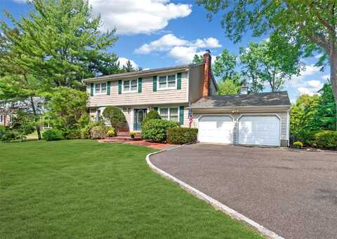 101 Middleville Road, Northport, NY 11768