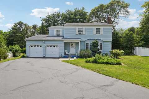 19 Sherwood Court, Ronkonkoma, NY 11779