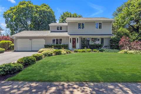 4 Stone Drive, Greenlawn, NY 11740