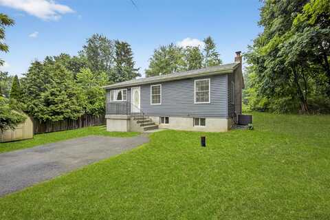 7 Jorge Lane, Wallkill, NY 12589