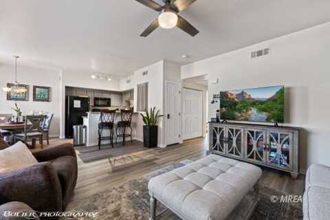 890 Kitty Hawk Dr, Mesquite, NV 89027