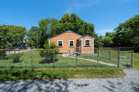 21 Norris Avenue, Oak Bluffs, MA 02557
