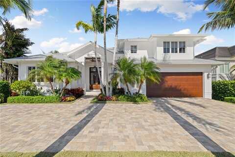 1521 Pelican, NAPLES, FL 34102