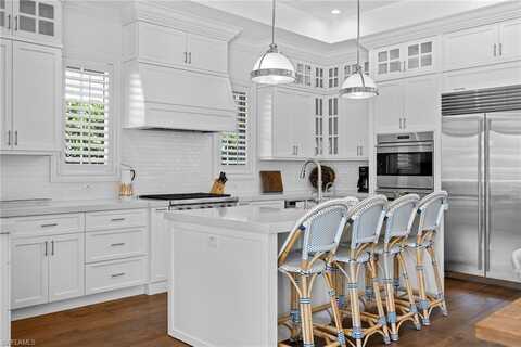1521 Pelican, NAPLES, FL 34102