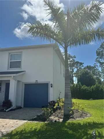 15273 Wildflower, NAPLES, FL 34119