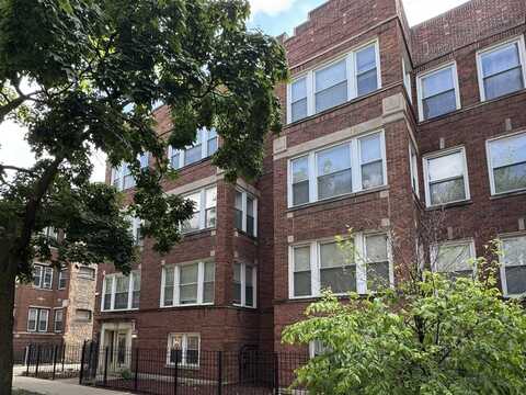 6712 S Ridgeland Avenue, Chicago, IL 60649
