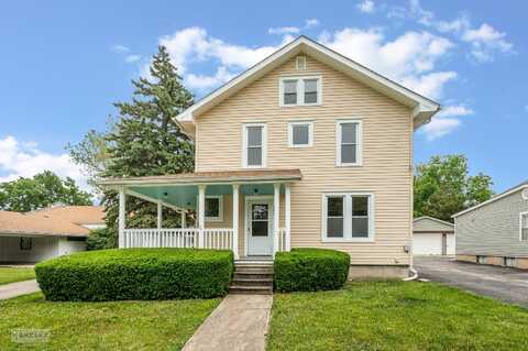 262 S Madison Street, Oswego, IL 60543