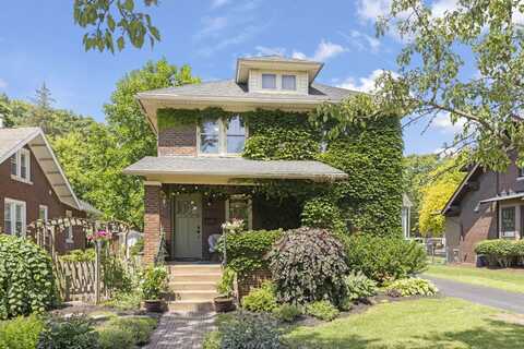 143 N Wright Street, Naperville, IL 60540