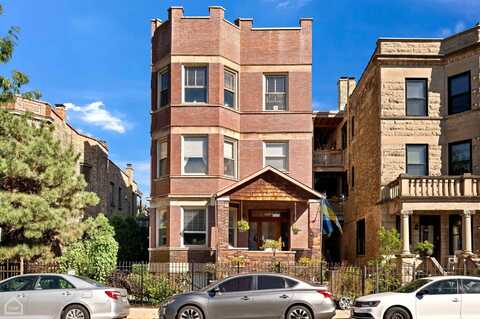 2627 N Kimball Avenue, Chicago, IL 60647