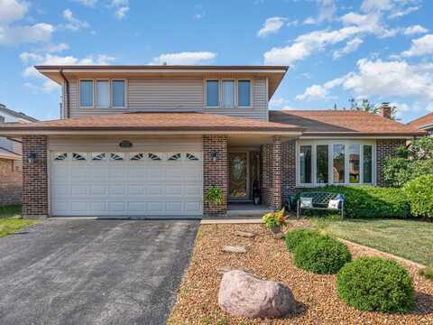 8712 Carriage Lane, Tinley Park, IL 60487