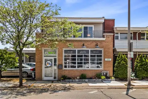 4811 Main Street, Skokie, IL 60077