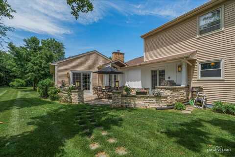 635 Sylvan Place, Batavia, IL 60510