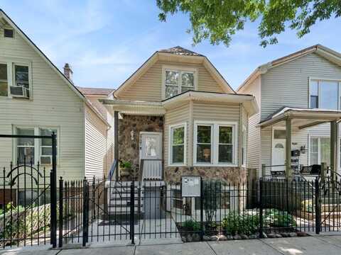 2727 N Artesian Avenue, Chicago, IL 60647