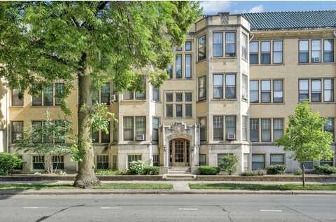 1040 Washington Boulevard, Oak Park, IL 60302