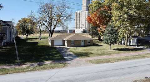 405 S Johnston Street, Kenney, IL 61749