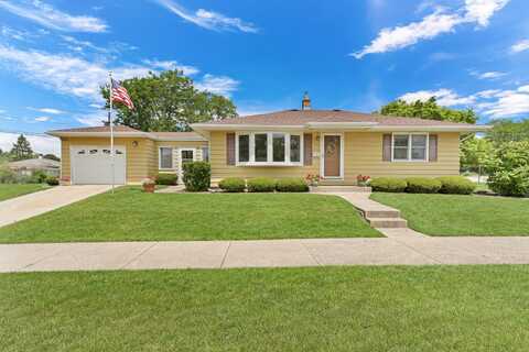 900 Merton Avenue, Waukegan, IL 60087
