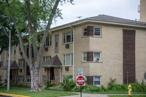 7301 Dixon Street, Forest Park, IL 60130