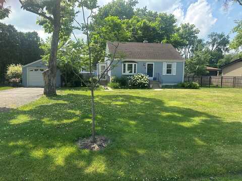 652 N Maple Avenue, Palatine, IL 60067