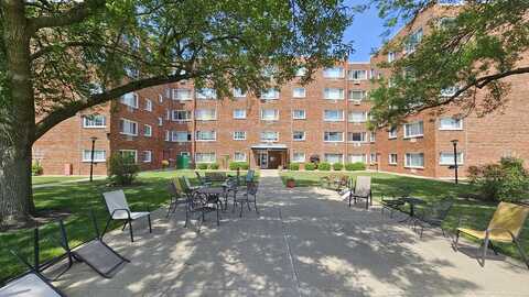 222 Madison Street, Joliet, IL 60435