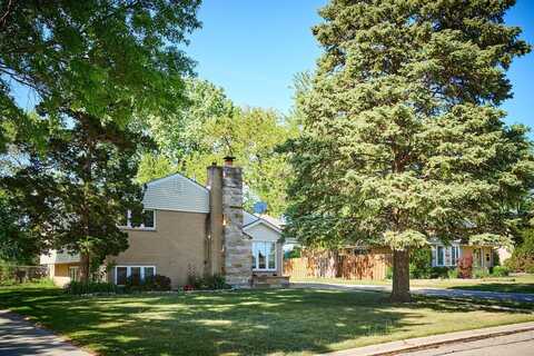 8418 W Crain Street, Niles, IL 60714