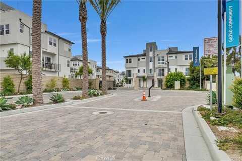 1315 W Cara Dr, Anaheim, CA 92805