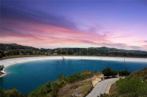 7012 E Viewpoint Lane, Anaheim Hills, CA 92807