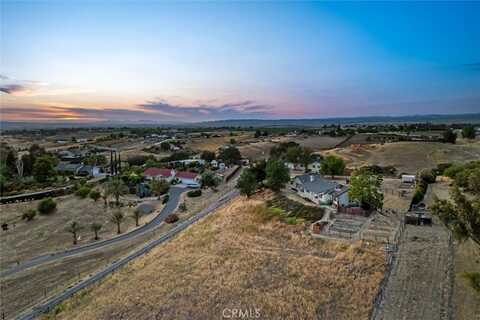 5735 Prancing Deer Place, Paso Robles, CA 93446