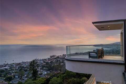 900 Gainsborough Drive, Laguna Beach, CA 92651