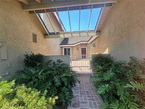 6 Willowgrove, Irvine, CA 92604