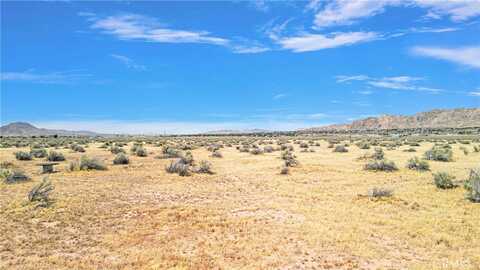1 Ocotilla Road, Apple Valley, CA 92307