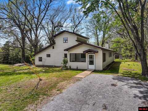 109 CR 555B, Tecumseh, MO 65760