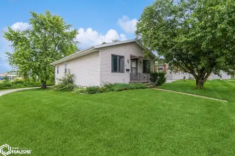 208 Young Street, Marshalltown, IA 50158