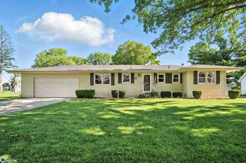 2903 Nelson Road, Marshalltown, IA 50158