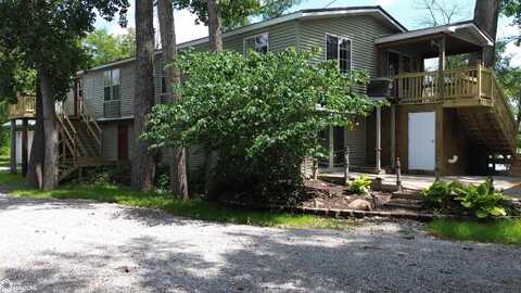 12615 Rabbit Run Road, Ottumwa, IA 52501