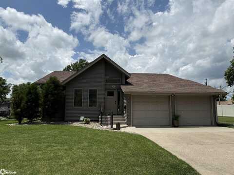 300 N Sumner Avenue, Creston, IA 50801