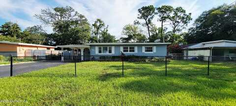 7943 LORIENT Drive, Jacksonville, FL 32210