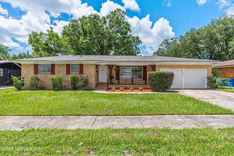8348 SANLANDO Avenue, Jacksonville, FL 32211