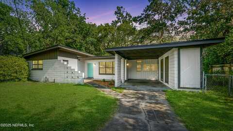 6755 CALVADOS Avenue, Jacksonville, FL 32205
