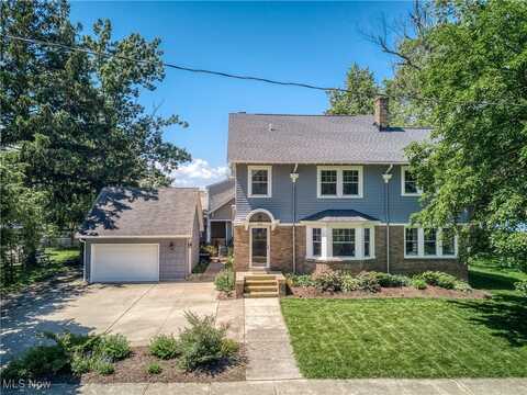 17728 Windward Road, Cleveland, OH 44119